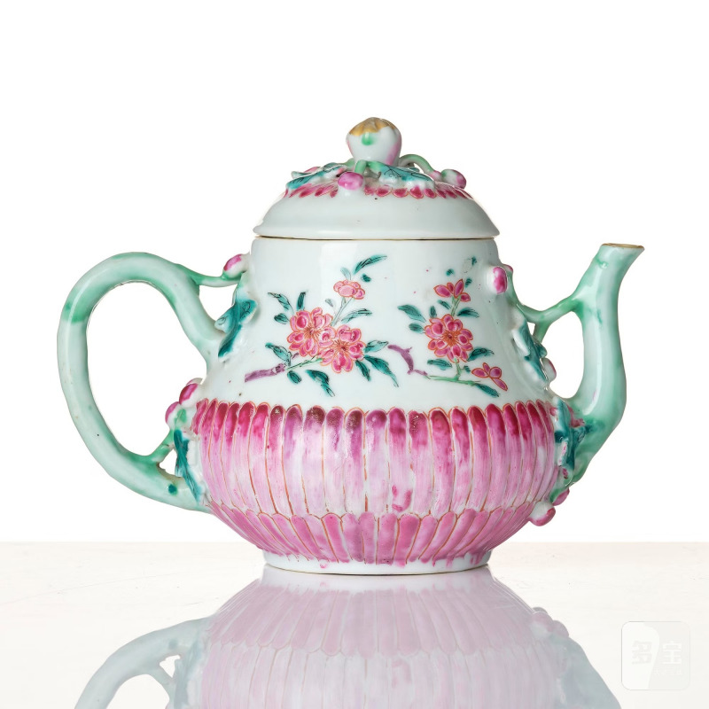 A famille rose tea pot with cover, - 图3
